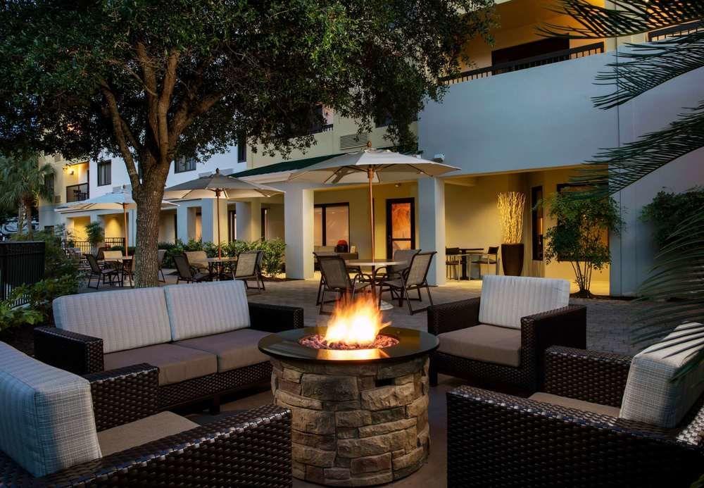 Courtyard By Marriott Myrtle Beach Barefoot Landing Briarcliffe Acres Exterior photo