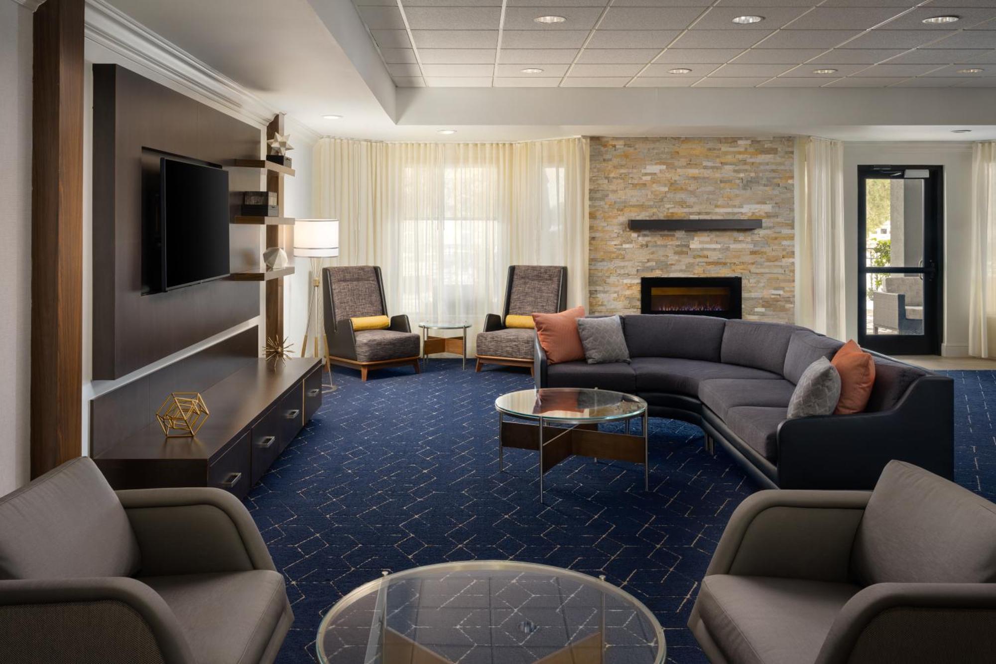 Courtyard By Marriott Myrtle Beach Barefoot Landing Briarcliffe Acres Exterior photo