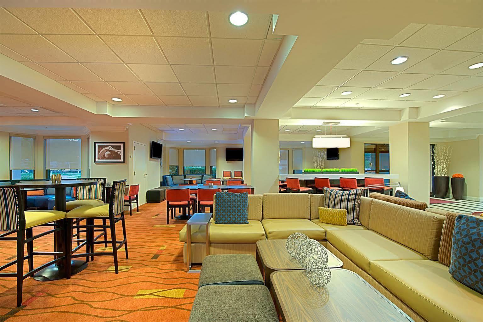 Courtyard By Marriott Myrtle Beach Barefoot Landing Briarcliffe Acres Exterior photo